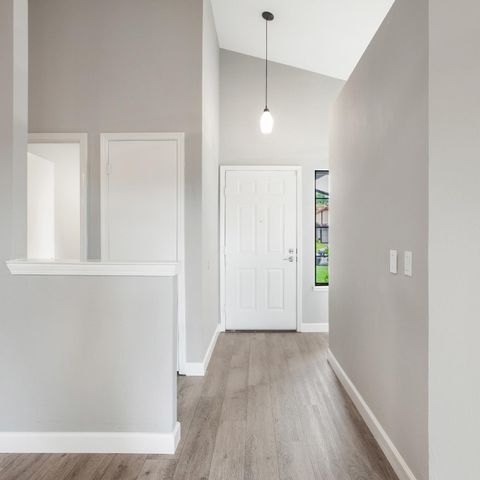 1732 Bridgecreek Dr, Sacramento, CA 95833