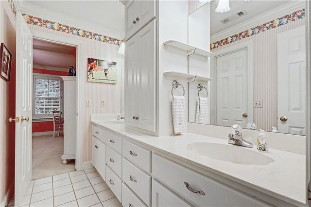 2563 N Toy Drive, Fayetteville, AR 72704