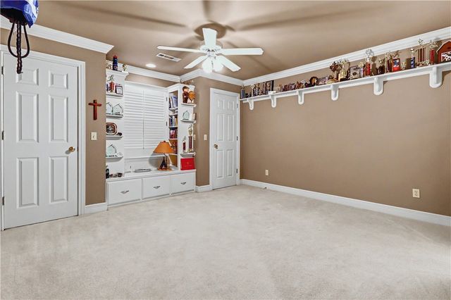 2563 N Toy Drive, Fayetteville, AR 72704