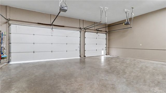 2563 N Toy Drive, Fayetteville, AR 72704
