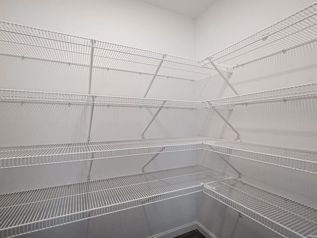 1041 Frost Drive, Evansville, IN 47725