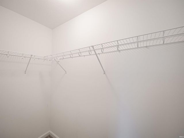 1041 Frost Drive, Evansville, IN 47725