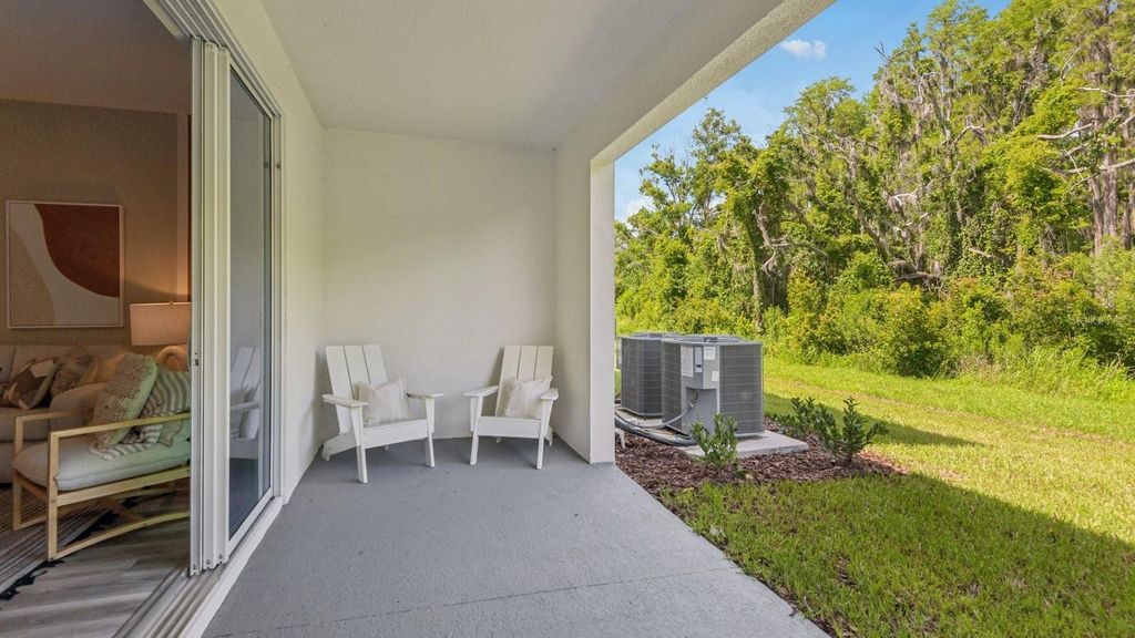 Image 31 of property listing at 17665 SPANISH OAK LOOP, Land O Lakes, FL 34638