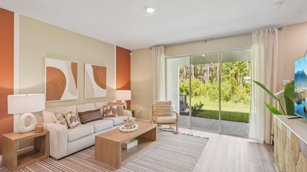 Image 5 of property listing at 17665 SPANISH OAK LOOP, Land O Lakes, FL 34638