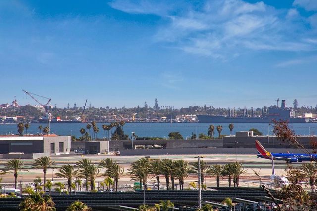 3911 California, San Diego, CA 92110