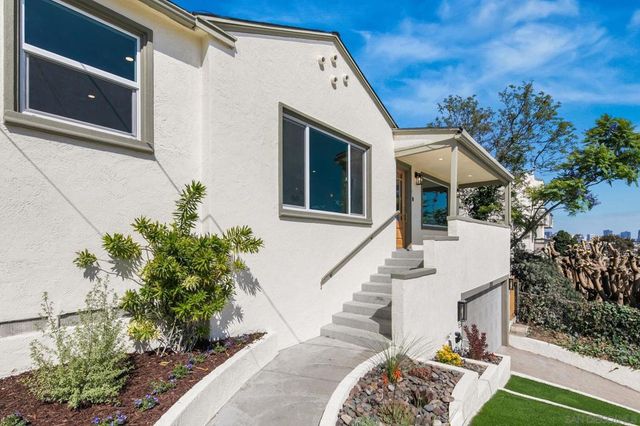 3911 California, San Diego, CA 92110
