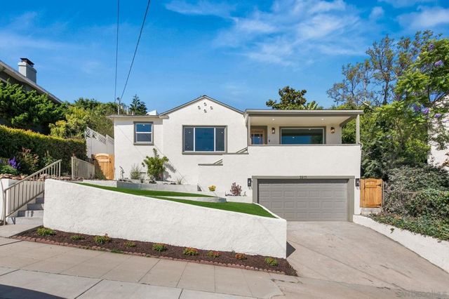 3911 California, San Diego, CA 92110