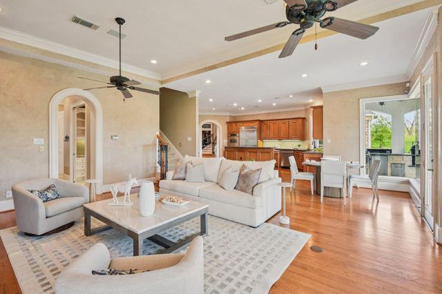 2 Wilmington Court, Sugar Land, TX 77479