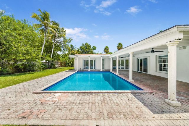 7255 SW 125th St, Pinecrest, FL 33156