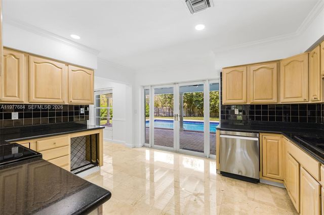 7255 SW 125th St, Pinecrest, FL 33156