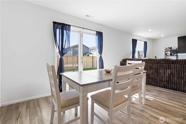 1425 Salzer Creek Drive, Centralia, WA 98531