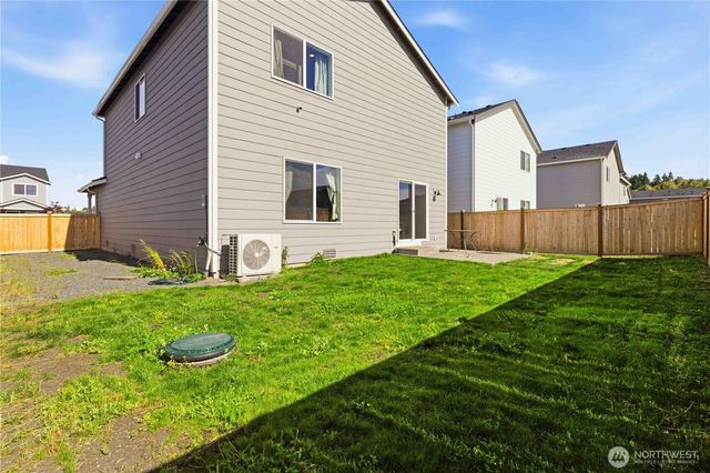 1425 Salzer Creek Drive, Centralia, WA 98531