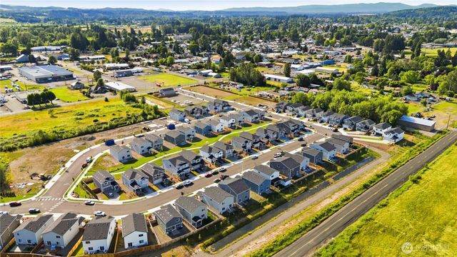 1425 Salzer Creek Drive, Centralia, WA 98531