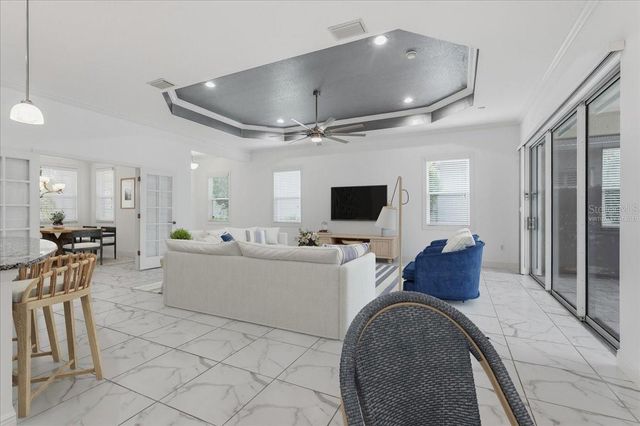 3613 WOODCLIFF LAKE TERRACE, Sarasota, FL 34243