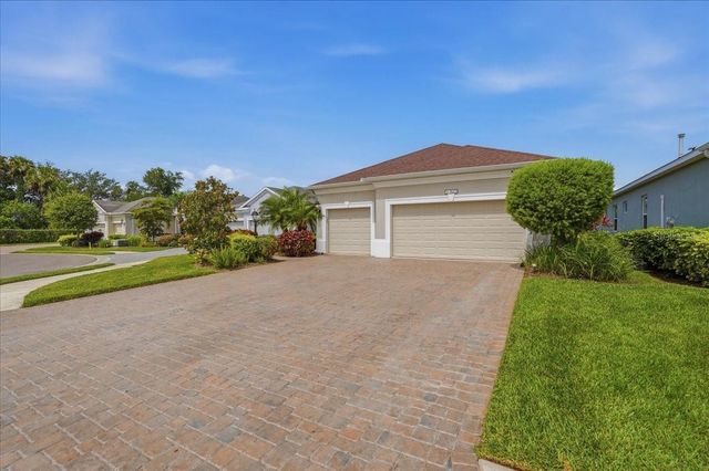 3613 WOODCLIFF LAKE TERRACE, Sarasota, FL 34243
