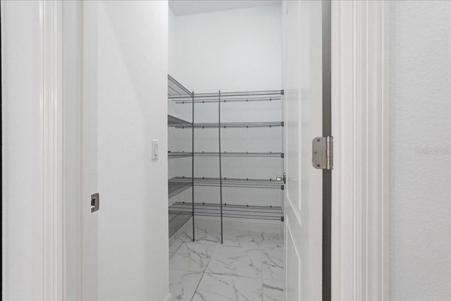 3613 WOODCLIFF LAKE TERRACE, Sarasota, FL 34243