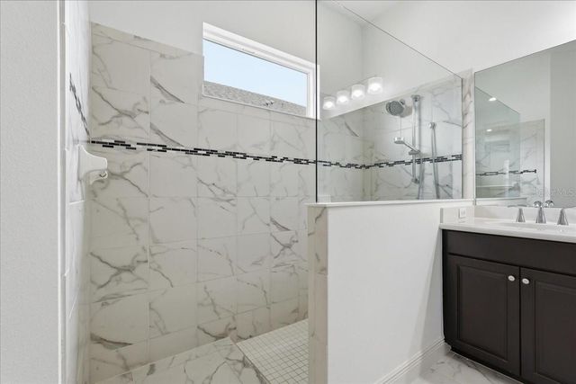 3613 WOODCLIFF LAKE TERRACE, Sarasota, FL 34243