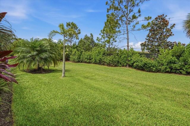 3613 WOODCLIFF LAKE TERRACE, Sarasota, FL 34243