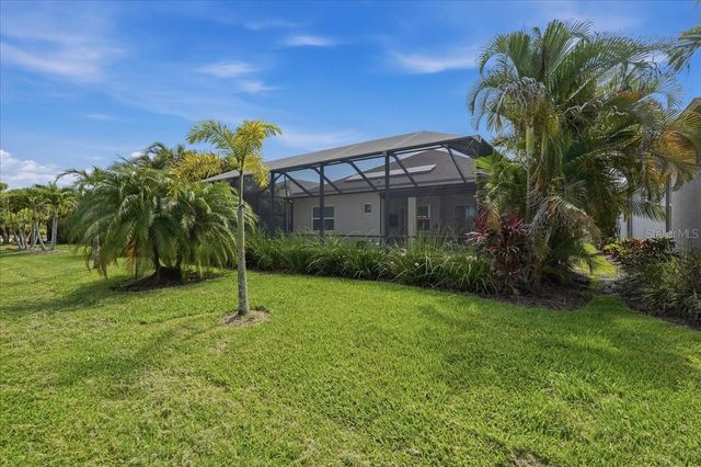 3613 WOODCLIFF LAKE TERRACE, Sarasota, FL 34243