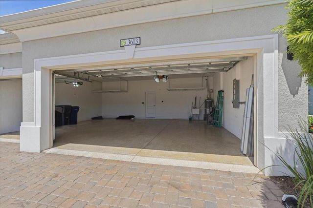 3613 WOODCLIFF LAKE TERRACE, Sarasota, FL 34243