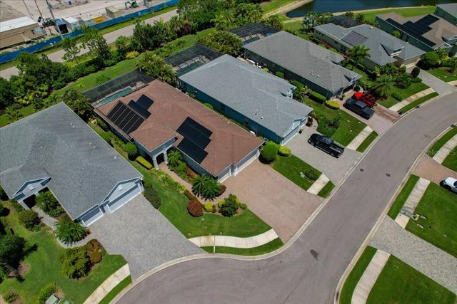 3613 WOODCLIFF LAKE TERRACE, Sarasota, FL 34243