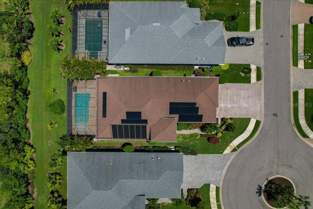 3613 WOODCLIFF LAKE TERRACE, Sarasota, FL 34243