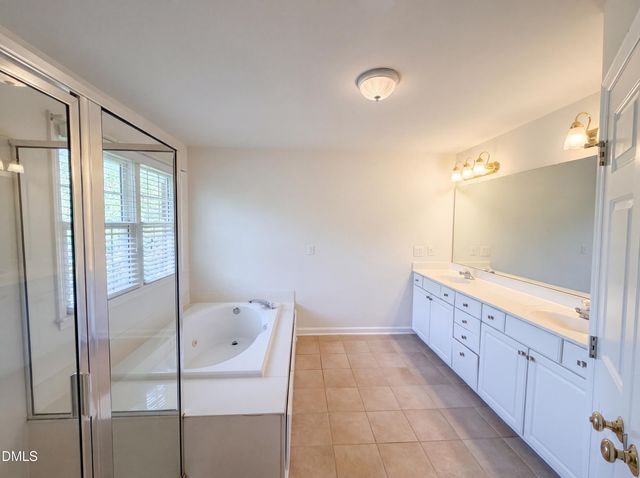 2005 Katesbridge Lane, Raleigh, NC 27614