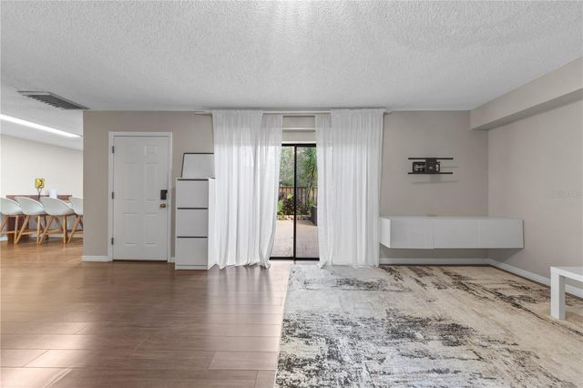 5278 MIDDLE COURT 114, Orlando, FL 32811