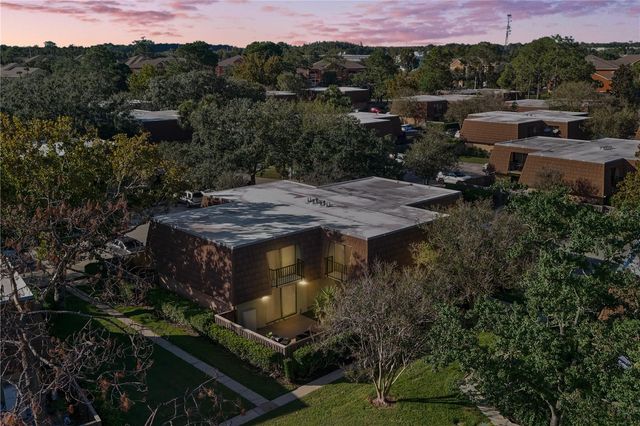 5278 MIDDLE COURT 114, Orlando, FL 32811