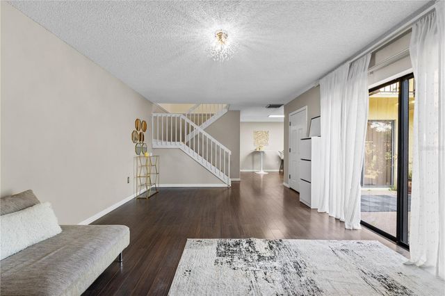 5278 MIDDLE COURT 114, Orlando, FL 32811