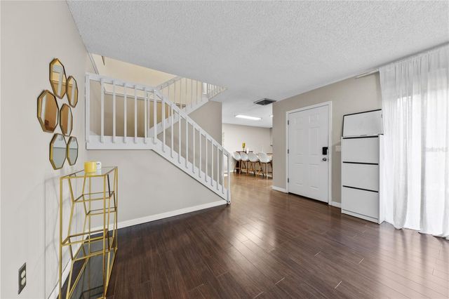 5278 MIDDLE COURT 114, Orlando, FL 32811