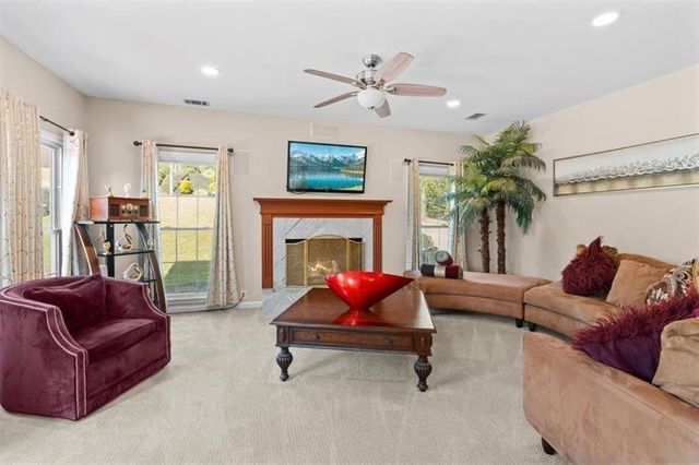 3448 Highborne Connector NE, Marietta, GA 30066