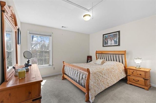 3448 Highborne Connector NE, Marietta, GA 30066