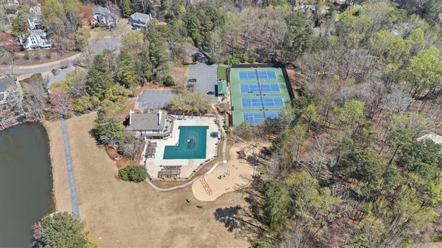 3448 Highborne Connector NE, Marietta, GA 30066