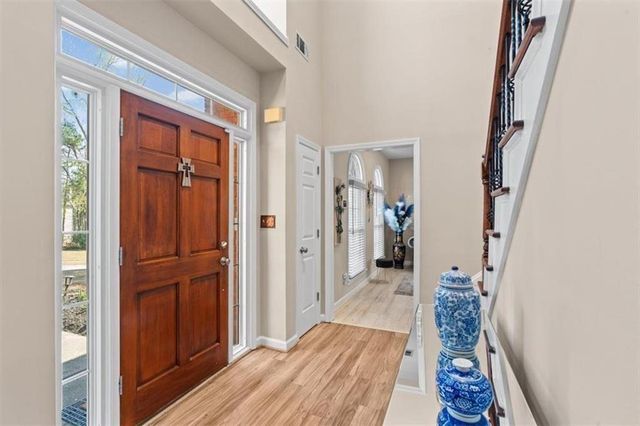 3448 Highborne Connector NE, Marietta, GA 30066