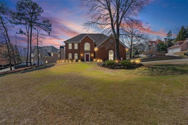 3448 Highborne Connector NE, Marietta, GA 30066