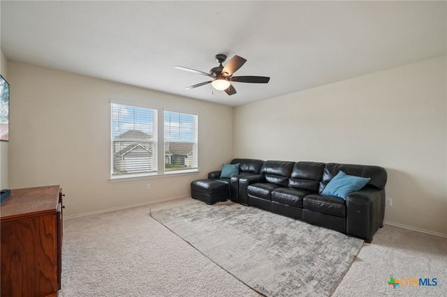 4037 Sun Meadow Lane, Seguin, TX 78155