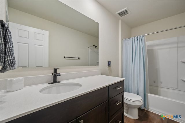 4037 Sun Meadow Lane, Seguin, TX 78155