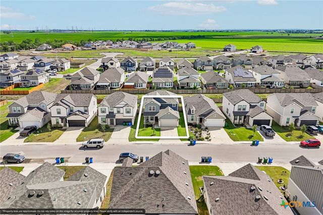 4037 Sun Meadow Lane, Seguin, TX 78155