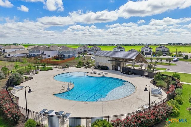 4037 Sun Meadow Lane, Seguin, TX 78155