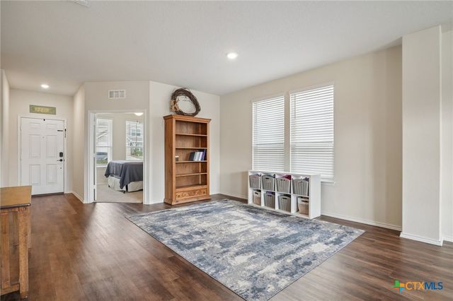 4037 Sun Meadow Lane, Seguin, TX 78155