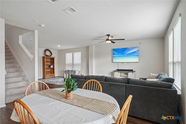 4037 Sun Meadow Lane, Seguin, TX 78155