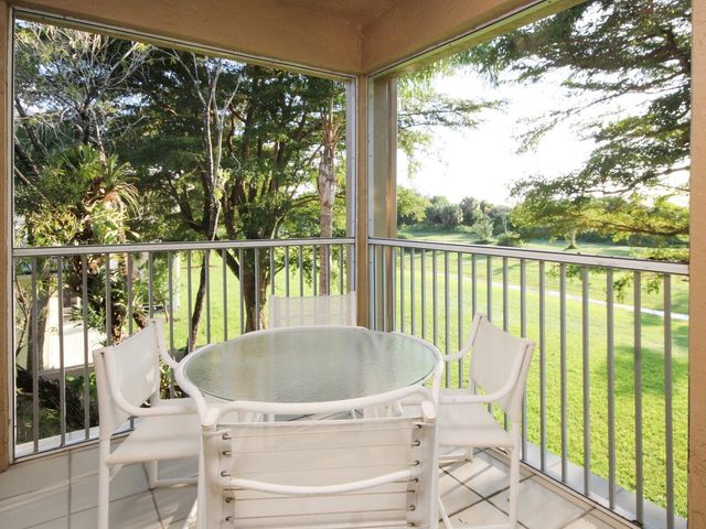 11877 Pebblewood Drive 202, Wellington, FL 33414