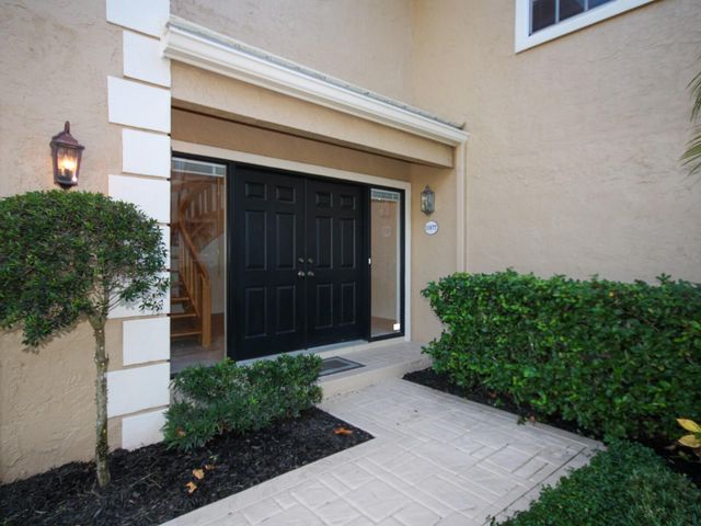 11877 Pebblewood Drive 202, Wellington, FL 33414