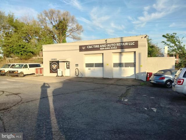 1060 W HIGH ST, Pottstown, PA 19464