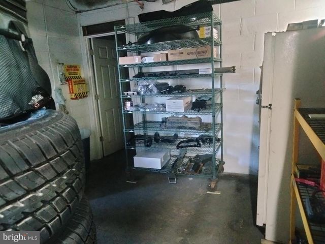 1060 W HIGH ST, Pottstown, PA 19464