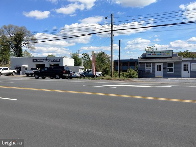 1060 W HIGH ST, Pottstown, PA 19464