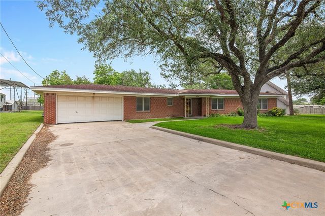 406 Wagner Way, Victoria, TX 77904