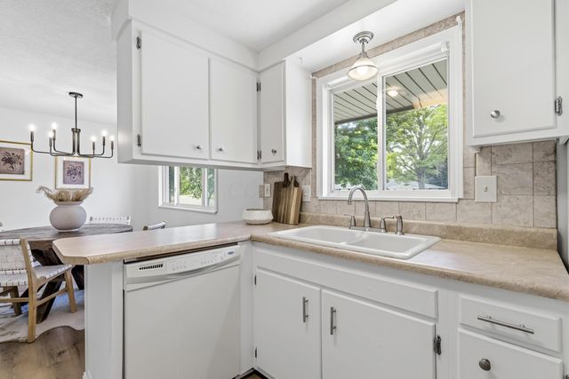 5640 Buenos Aires Boulevard, Westerville, OH 43081