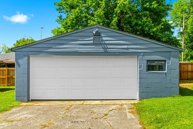 5640 Buenos Aires Boulevard, Westerville, OH 43081